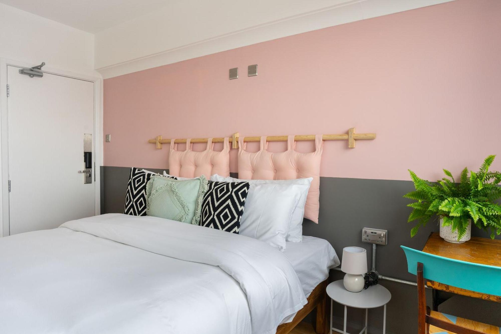 Ph Hostel Liverpool Bagian luar foto