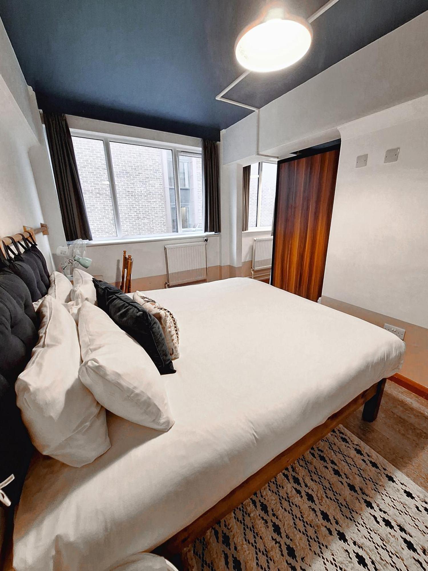 Ph Hostel Liverpool Bagian luar foto
