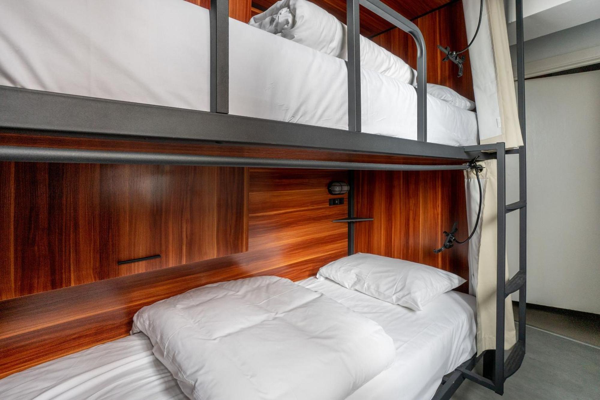 Ph Hostel Liverpool Bagian luar foto