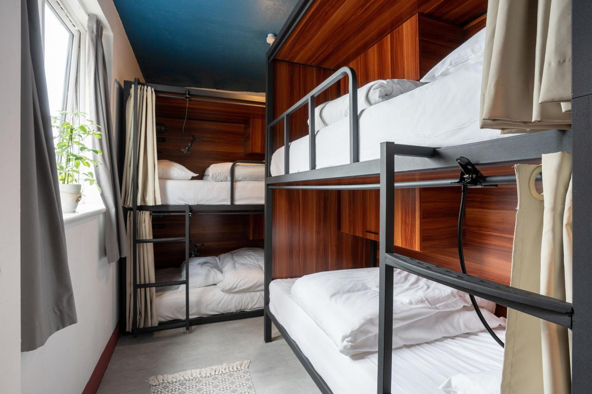 Ph Hostel Liverpool Bagian luar foto